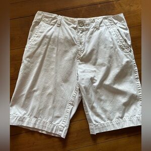Men’s Old Navy shorts- 34 waist -loose fit